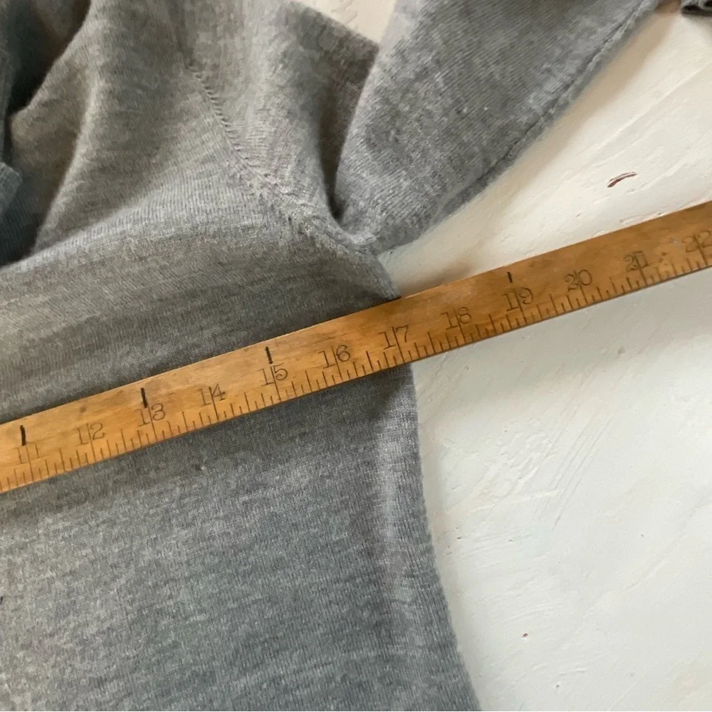 Tahari Sweater Merino Wool Womens  Turtleneck Grey Knit Size‎ M - Picture 8 of 9